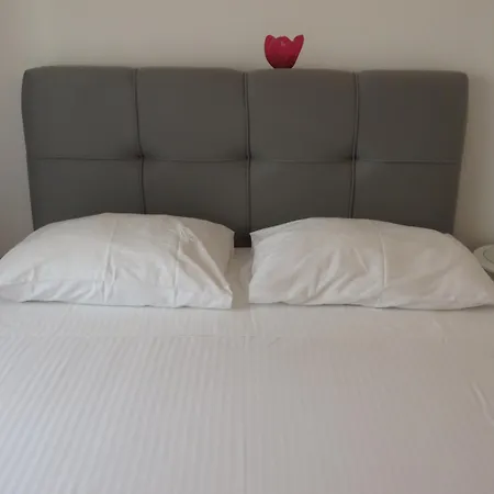 Gloria 비오그라드나모루