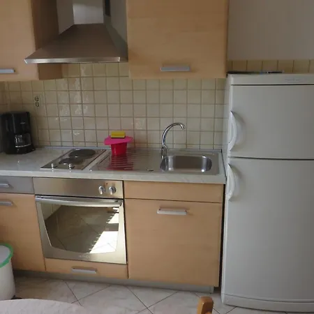 Gloria Apartman