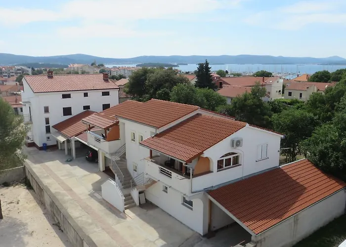 Gloria * Биоград-на-Мору