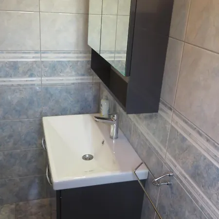 Gloria Apartment
